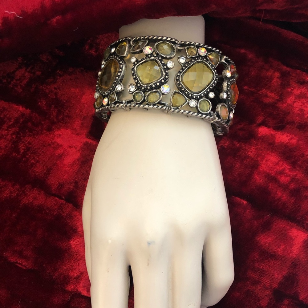 Designer bracelet - Picture 3 of 12